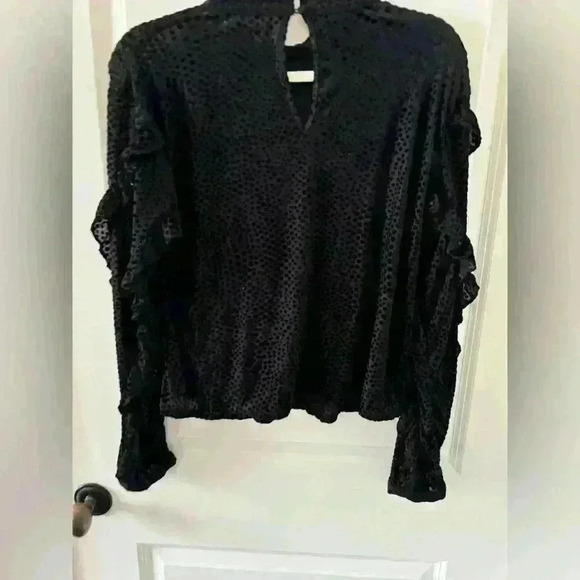 Avec Les Filles Ruffle Long Sleeve Top ~ Black ~ Medium ~ NWT! - Picture 8 of 12
